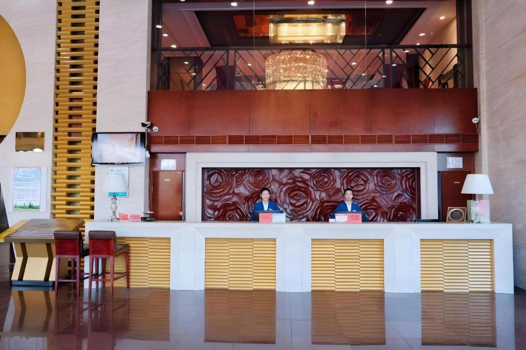 Dalian Southern Airline Pearl Hotel Exterior photo