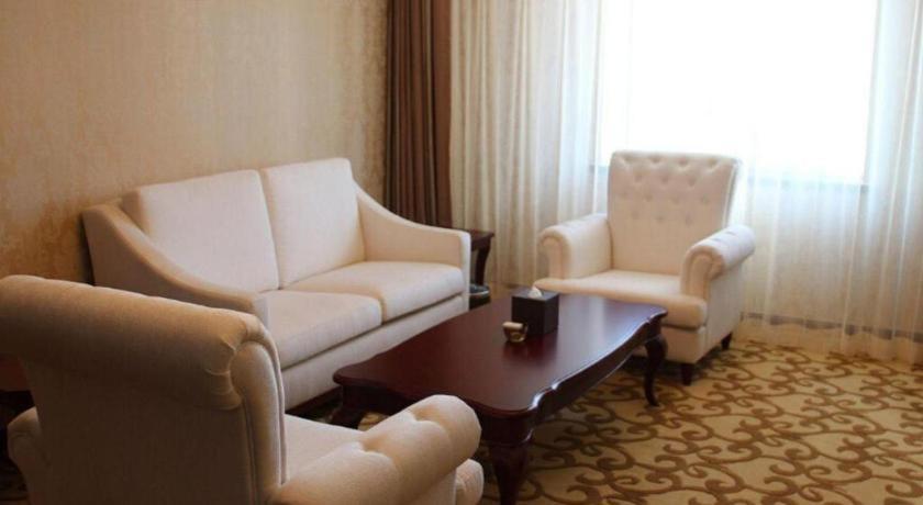 Dalian Southern Airline Pearl Hotel Exterior photo