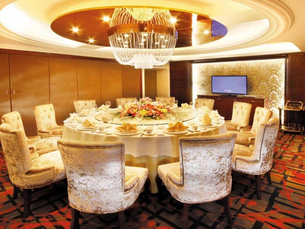 Dalian Southern Airline Pearl Hotel Exterior photo