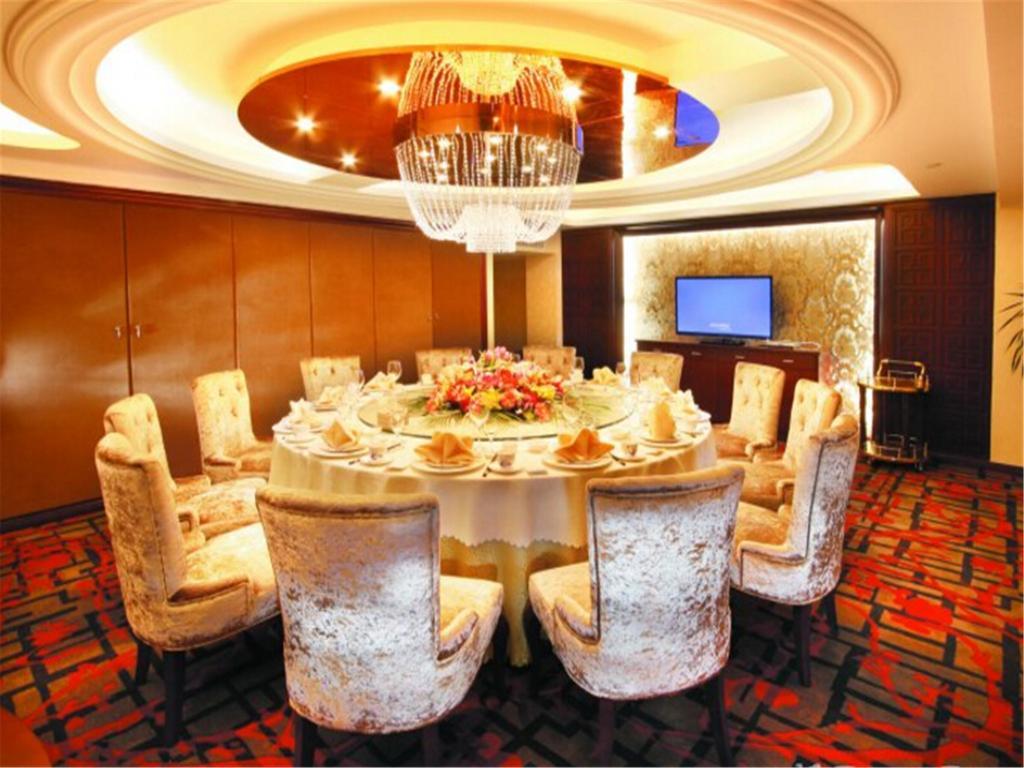 Dalian Southern Airline Pearl Hotel Exterior photo