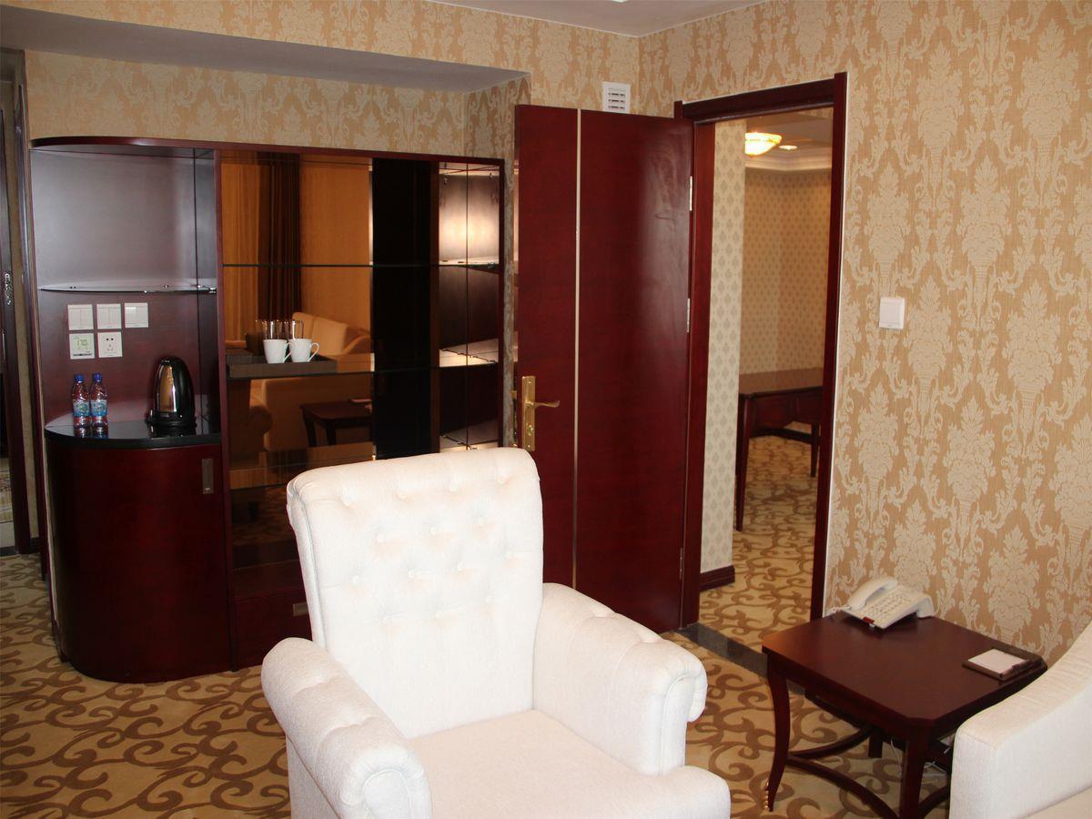 Dalian Southern Airline Pearl Hotel Exterior photo